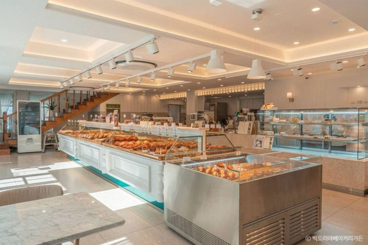 빅토리아_베이커리_가든_8_공공3유형.jpg