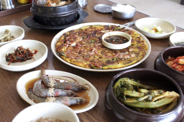 포도밭할머니칼국수_대부도본점_3_공공3유형.jpeg