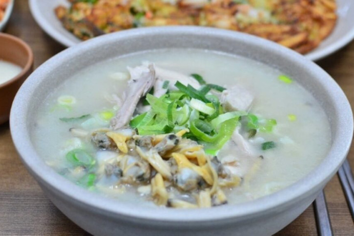북동삼거리손칼국수_2_공공3유형.jpeg