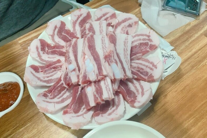 내남식육식당_3_공공3유형.jpg