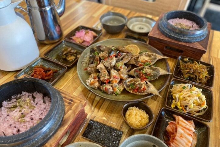 유정이네통영굴밥_2_공공3유형.jpg