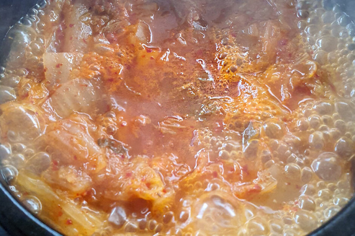 명품기사식당뚝다리김치찌개_1_공공3유형.jpg
