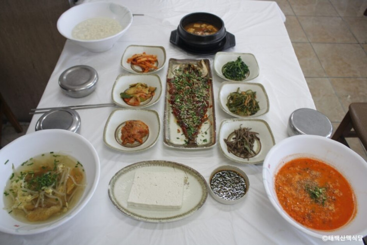 태백산맥식당_2_공공3유형.jpg