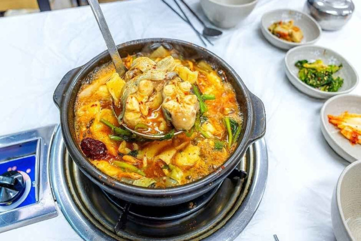 약천메기탕_5_공공3유형.jpg
