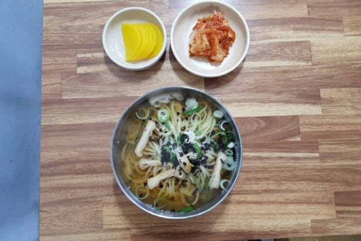 [백년가게]신화당분식_1_공공3유형.jpg