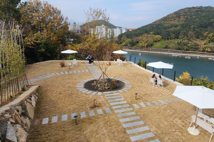 메르칼므_(Mer_Calme)_3_공공3유형.jpg