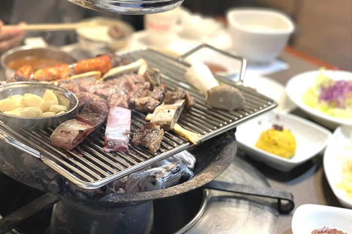 홍능갈비집본점_4_공공3유형.jpg