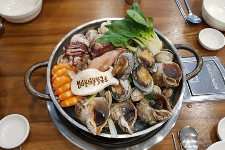 섬마을해물칼국수_2_공공3유형.jpg