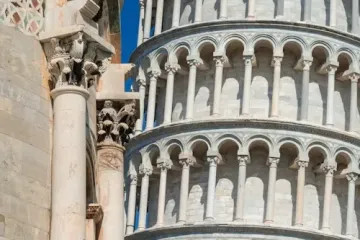 PISA: 다국어 오디오 가이드 앱 도보 투어 (라이브 가이드 포함) 여행 추천 - 메고지고