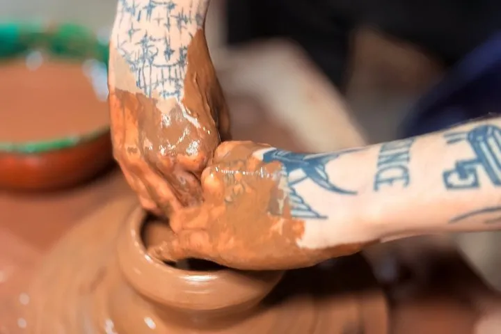 Moroccan Clay Workshop Shape Paint and Take Home Your Creation 여행 추천 - 로드트립