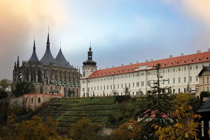 Prague To Kutna Hora Private Day Trip With Transfer 여행 추천 - 로드트립