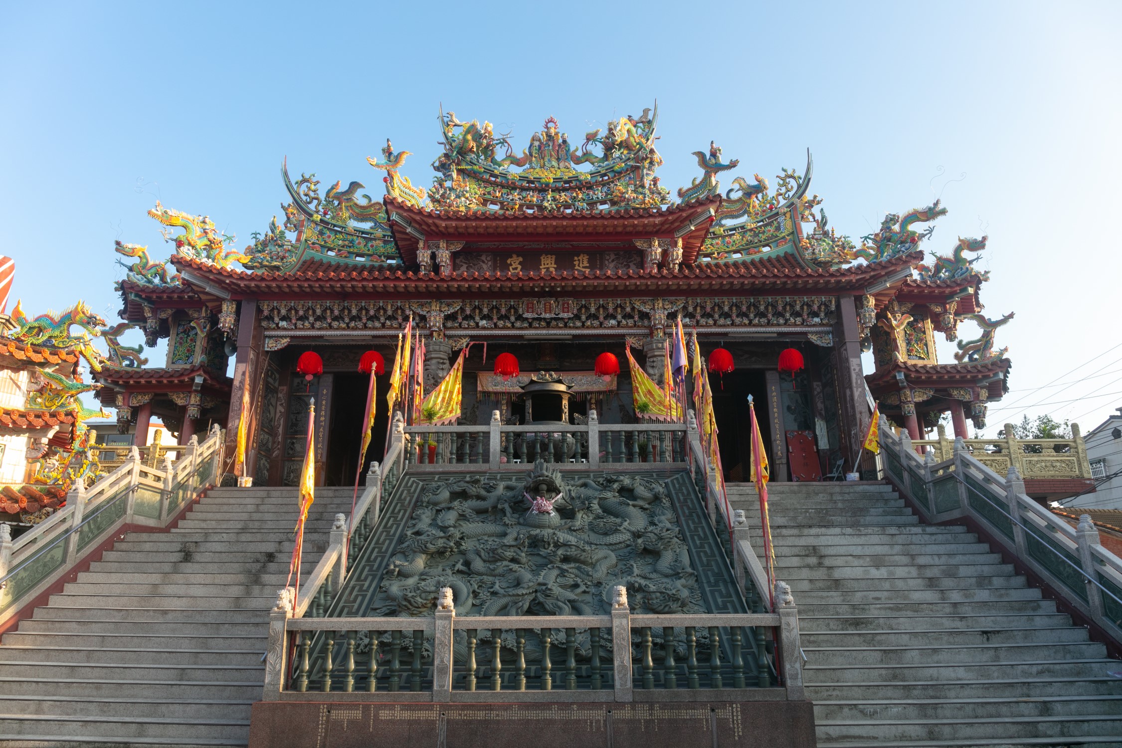 Lunzi는 Xing Palace에 들어갑니다. 여행 추천 - 메고지고 Lunzi는 Xing Palace에 들어갑니다. 여행 추천 - 메고지고