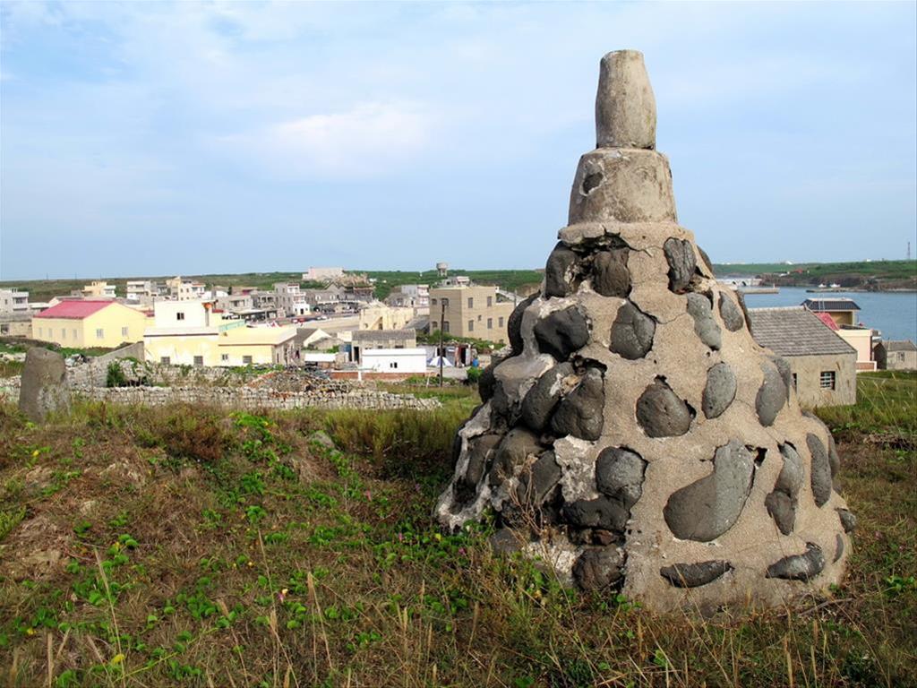 Xiaomen Village˙Tiezhuo Stone Pagoda