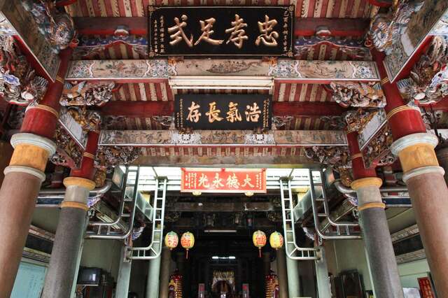 뒷벽 아래 Qielongjingzhong Temple 여행 추천 - 메고지고 뒷벽 아래 Qielongjingzhong Temple 여행 추천 - 메고지고