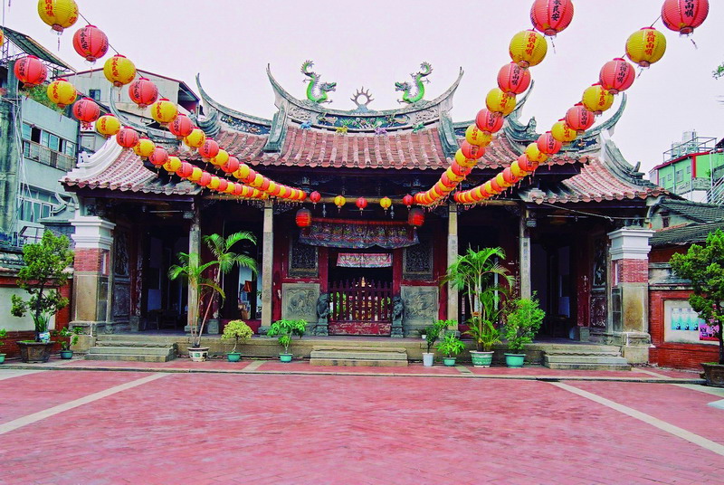 Changhua Yuanqing Temple Tiangong 제단 여행 추천 - 로드트립