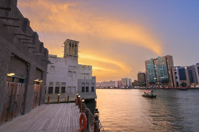 알 파히디 역사 지구 (Al Fahidi Historical Neighbourhood) 여행 추천 - 로드트립