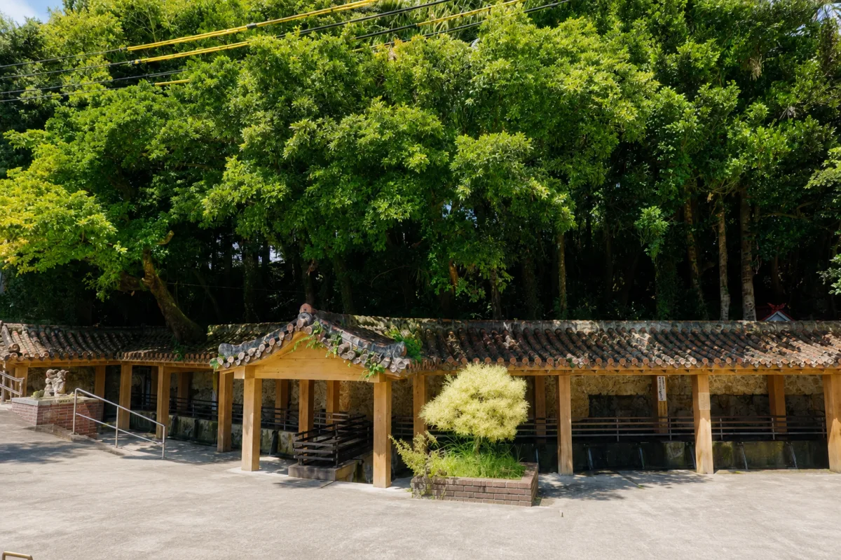 김무대천(마을 지정사적) 여행 추천 - 메고지고 김무대천(마을 지정사적) 여행 추천 - 메고지고
