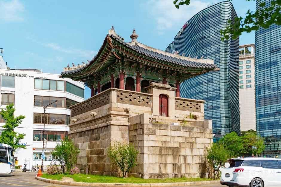 동십자각 여행 추천 - 메고지고 동십자각 여행 추천 - 메고지고