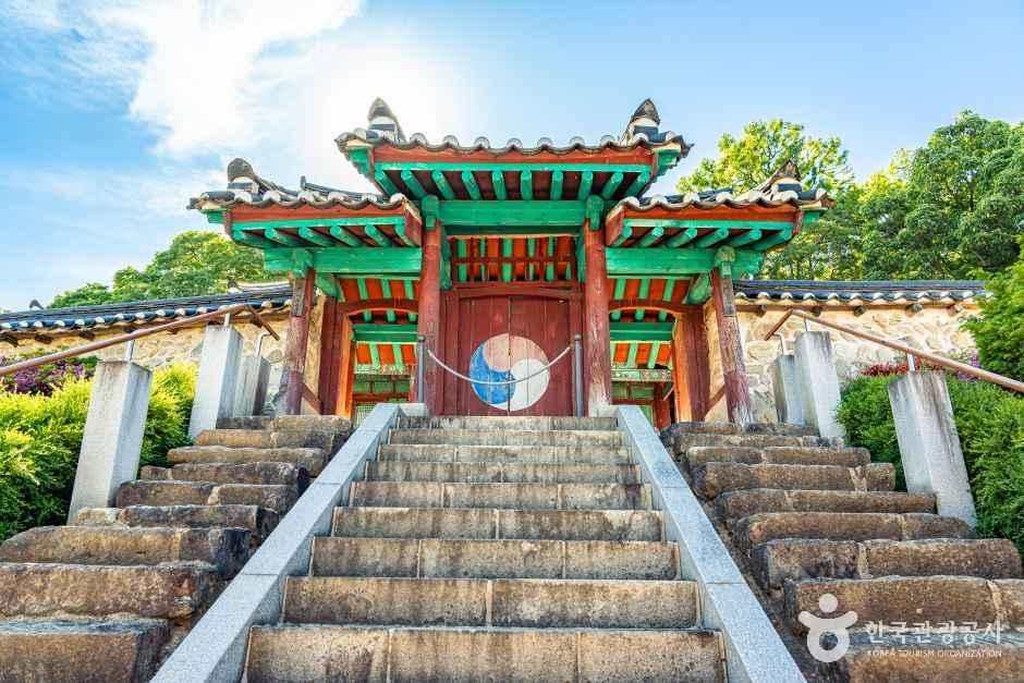 김제향교 여행 추천 - 메고지고 김제향교 여행 추천 - 메고지고