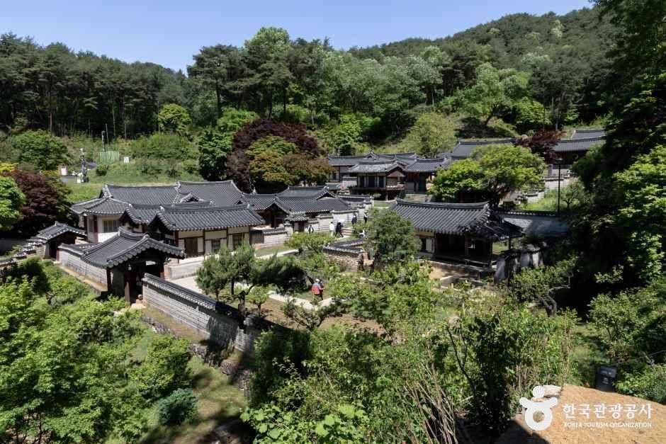 도산서원 [유네스코 세계유산] 여행 추천 - 메고지고