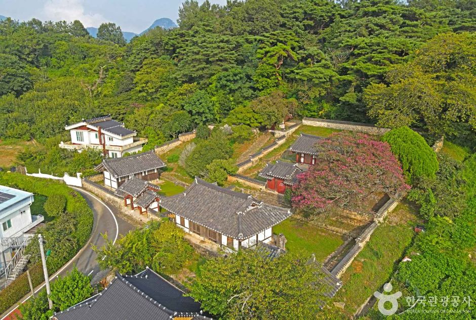 연곡서원 여행 추천 - 메고지고 연곡서원 여행 추천 - 메고지고