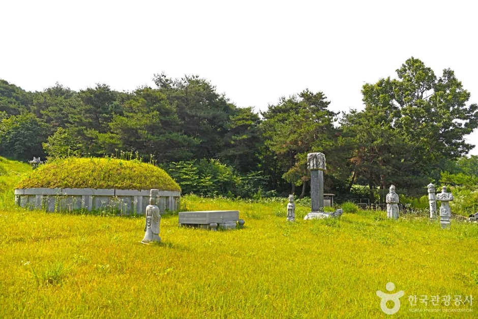 진천 이영남 묘소 여행 추천 - 메고지고 진천 이영남 묘소 여행 추천 - 메고지고
