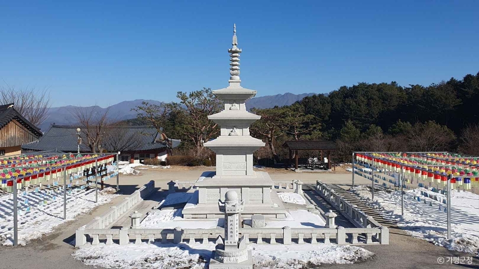 백련사(가평) 여행 추천 - 메고지고