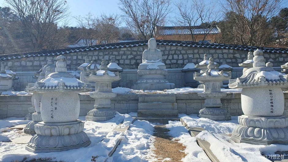 백련사(가평) 여행 추천 - 메고지고