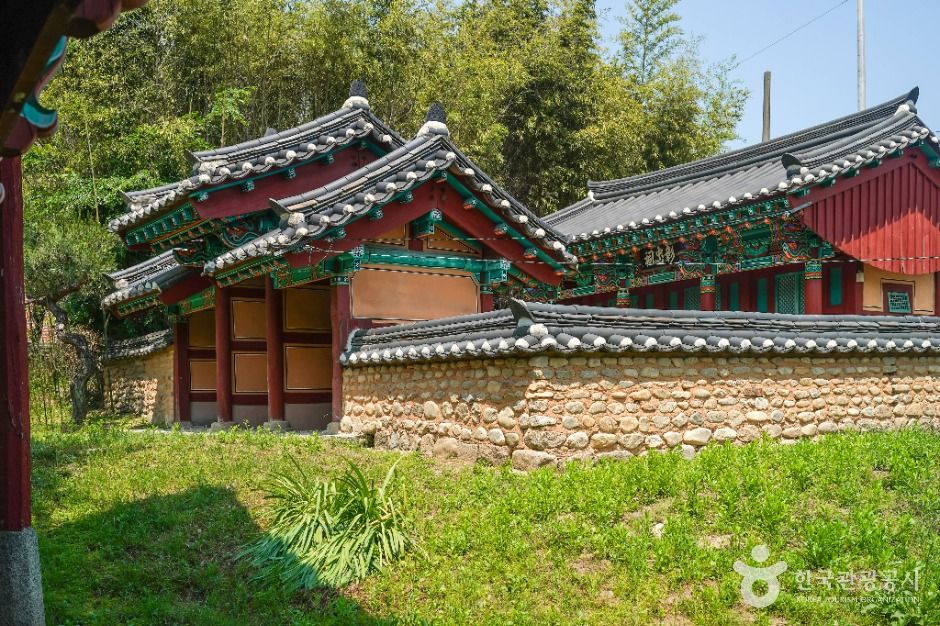거창 창충사 여행 추천 - 메고지고 거창 창충사 여행 추천 - 메고지고