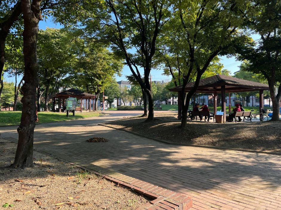 경산 임당동과 조영동 고분군 여행 추천 - 메고지고 경산 임당동과 조영동 고분군 여행 추천 - 메고지고