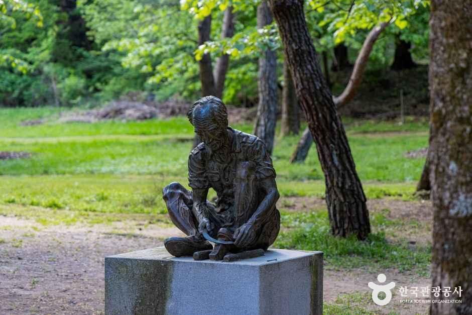 속리산조각공원 여행 추천 - 메고지고 속리산조각공원 여행 추천 - 메고지고