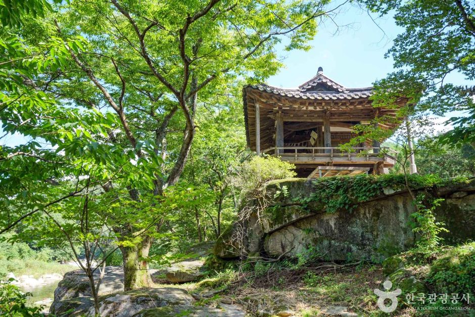 용암정(거창) 여행 추천 - 메고지고
