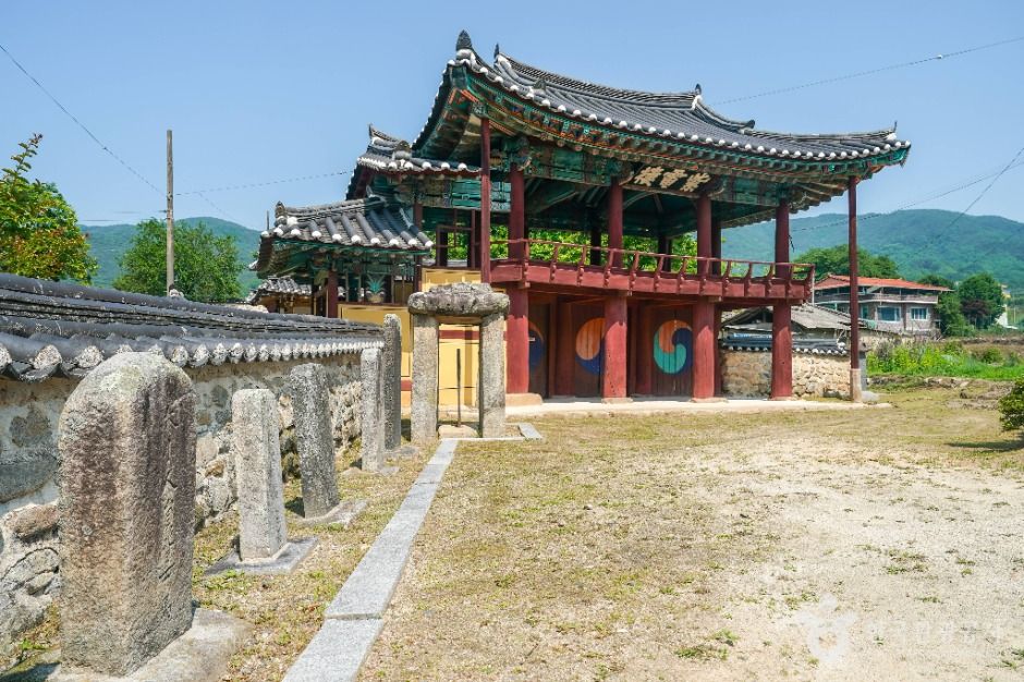 거창 포충사 여행 추천 - 메고지고 거창 포충사 여행 추천 - 메고지고
