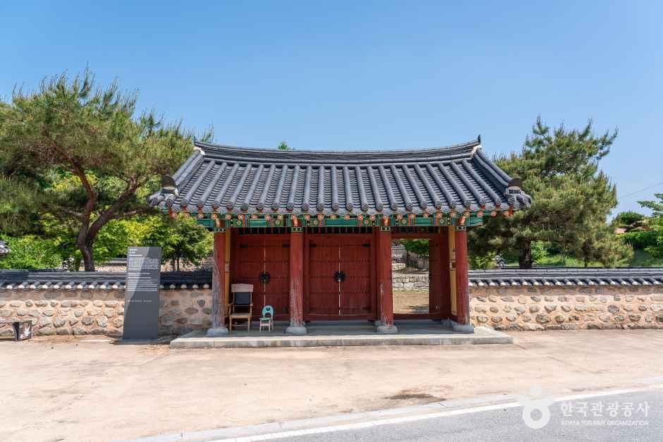태인동헌 여행 추천 - 메고지고 태인동헌 여행 추천 - 메고지고