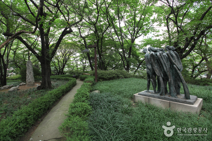 성곡미술관 여행 추천 - 메고지고 성곡미술관 여행 추천 - 메고지고