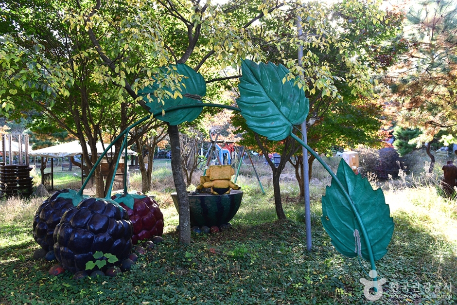 뚜라조각공원 여행 추천 - 메고지고 뚜라조각공원 여행 추천 - 메고지고