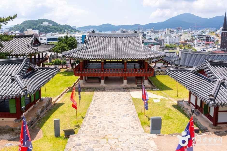 통영 삼도수군통제영 여행 추천 - 메고지고