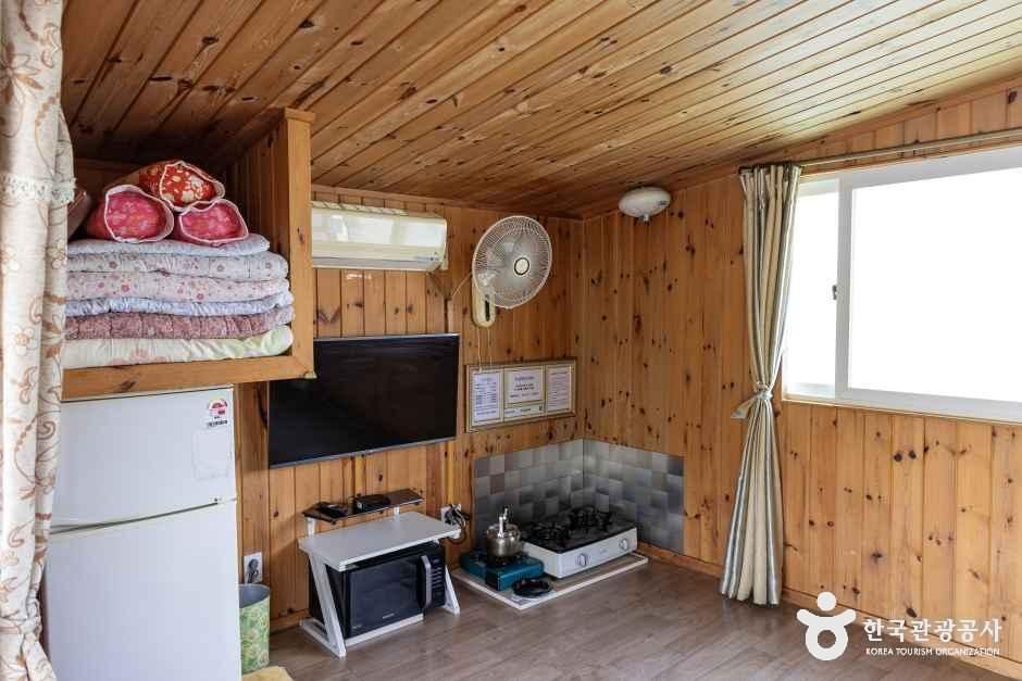 초평집 좌대 여행 추천 - 메고지고 초평집 좌대 여행 추천 - 메고지고