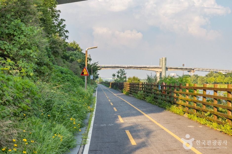경인아라뱃길 다남공원 여행 추천 - 메고지고 경인아라뱃길 다남공원 여행 추천 - 메고지고