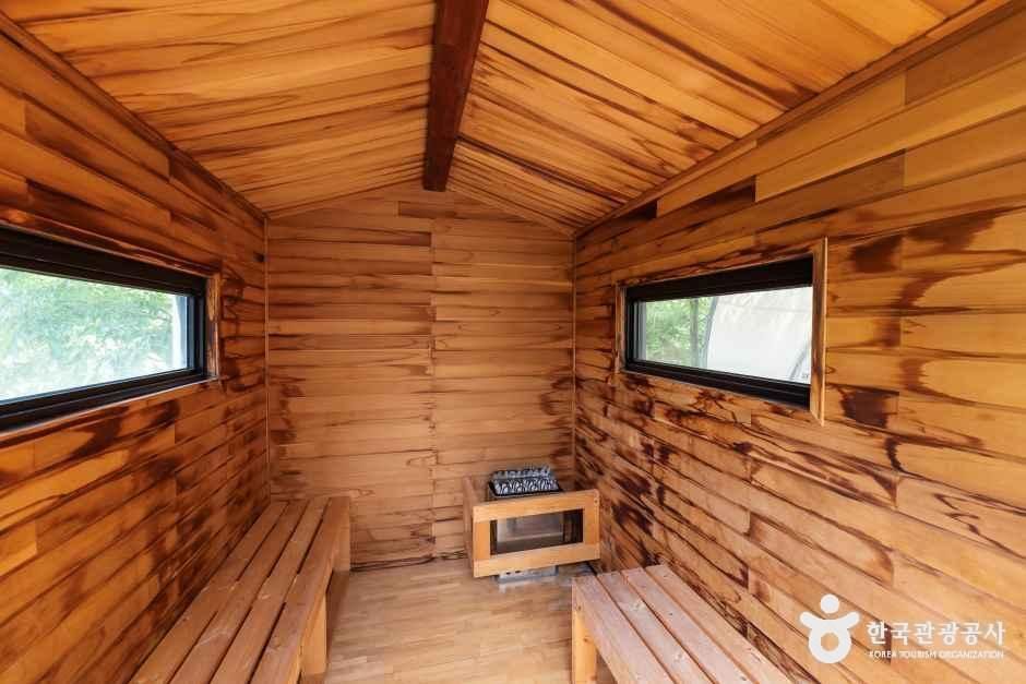 제천워터파크캠핑랜드 여행 추천 - 메고지고 제천워터파크캠핑랜드 여행 추천 - 메고지고