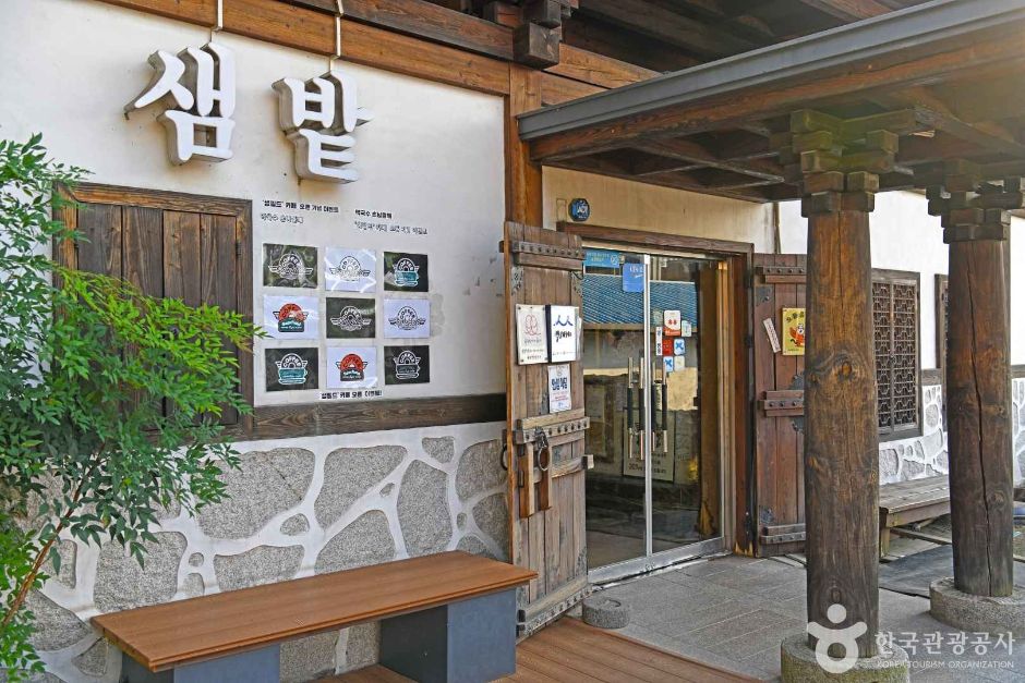 소양호 막국수거리 여행 추천 - 메고지고 소양호 막국수거리 여행 추천 - 메고지고