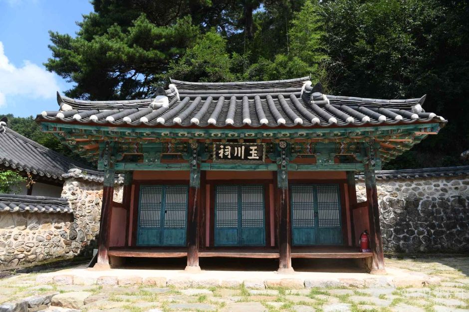 옥천사(진안) 여행 추천 - 메고지고 옥천사(진안) 여행 추천 - 메고지고