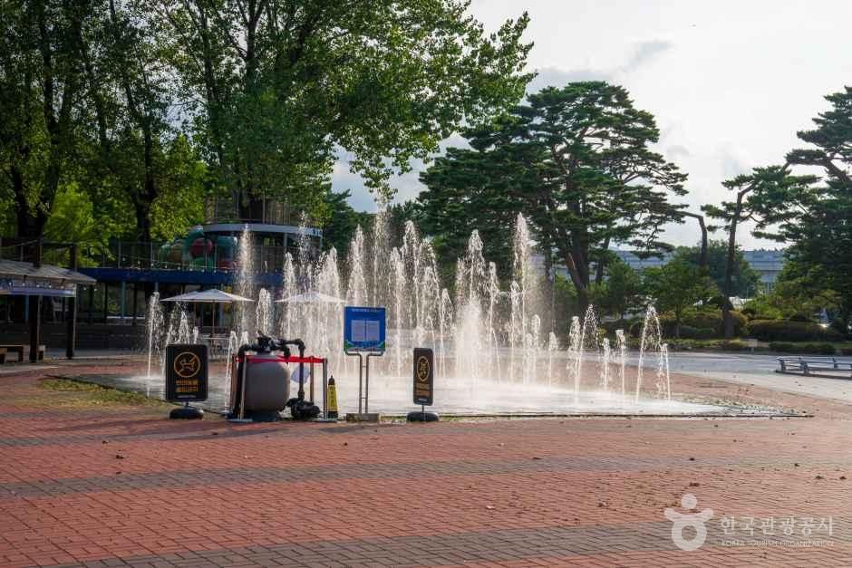 울진 왕피천 공원 여행 추천 - 메고지고
