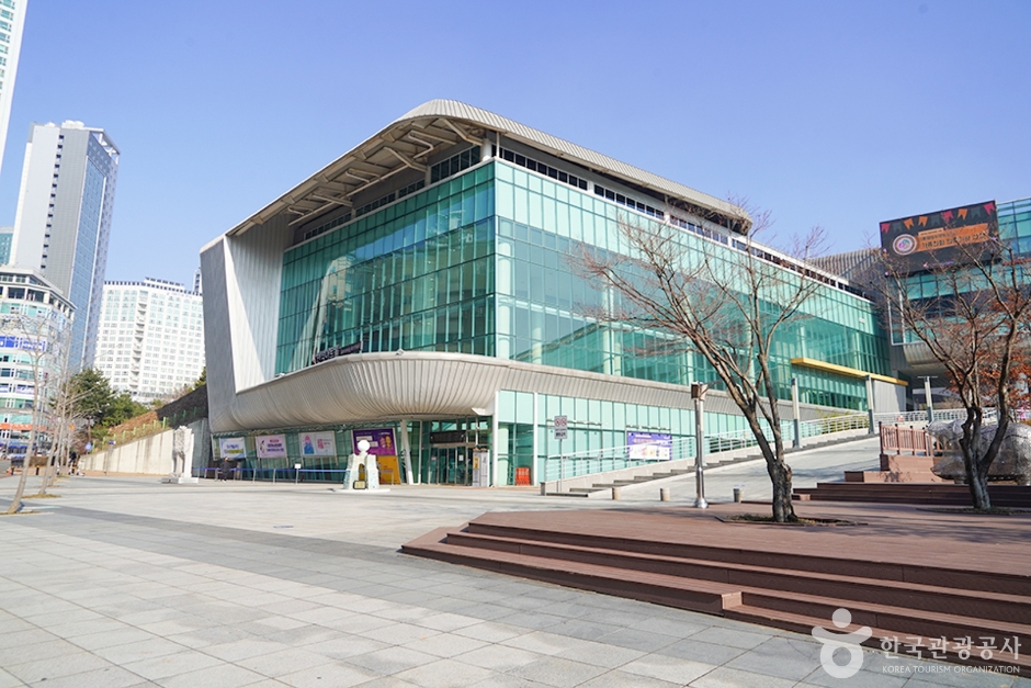 동탄복합문화센터반석아트홀 여행 추천 - 메고지고 동탄복합문화센터반석아트홀 여행 추천 - 메고지고