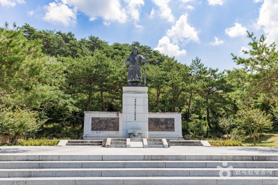 용산재 여행 추천 - 메고지고 용산재 여행 추천 - 메고지고