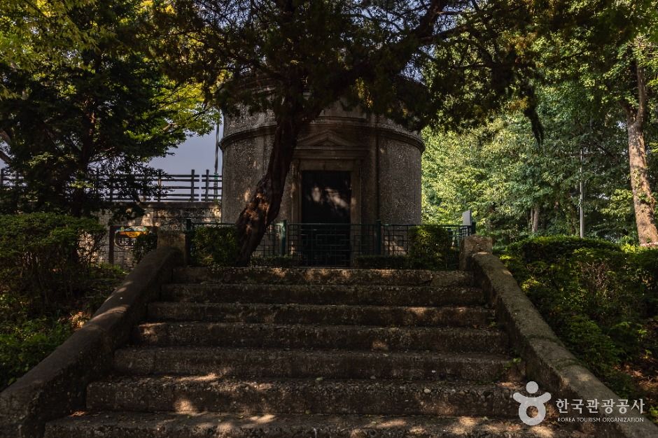 송현배수지제수변실 여행 추천 - 메고지고