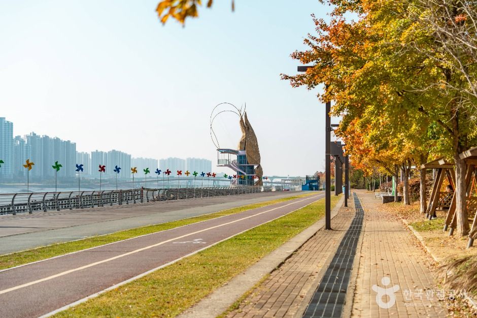 소래포구해오름광장 여행 추천 - 메고지고 소래포구해오름광장 여행 추천 - 메고지고
