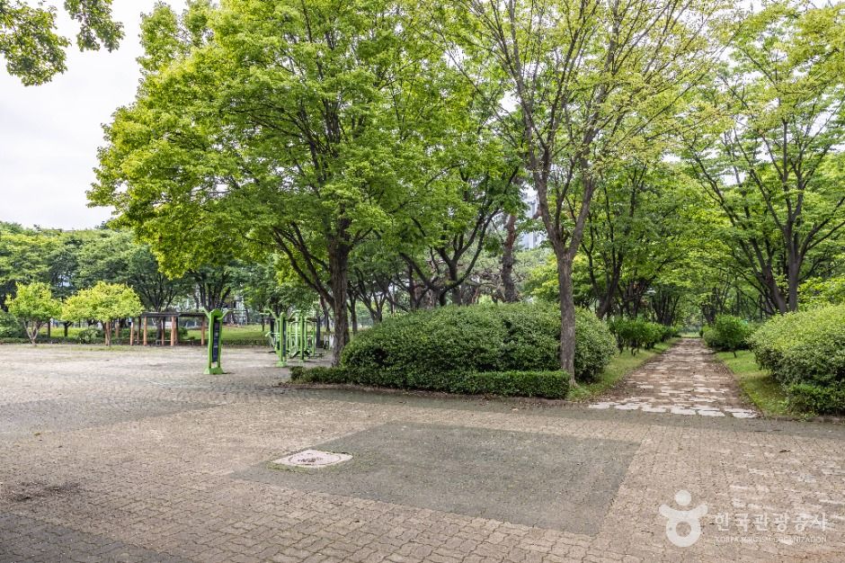 남동공단근린공원 여행 추천 - 메고지고