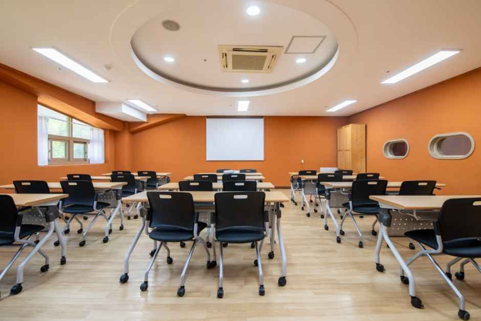 더아람 여행 추천 - 메고지고 더아람 여행 추천 - 메고지고