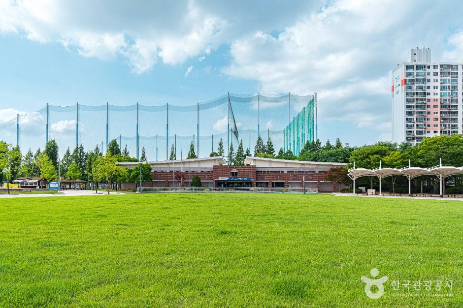 5·18 자유공원 여행 추천 - 메고지고 5·18 자유공원 여행 추천 - 메고지고